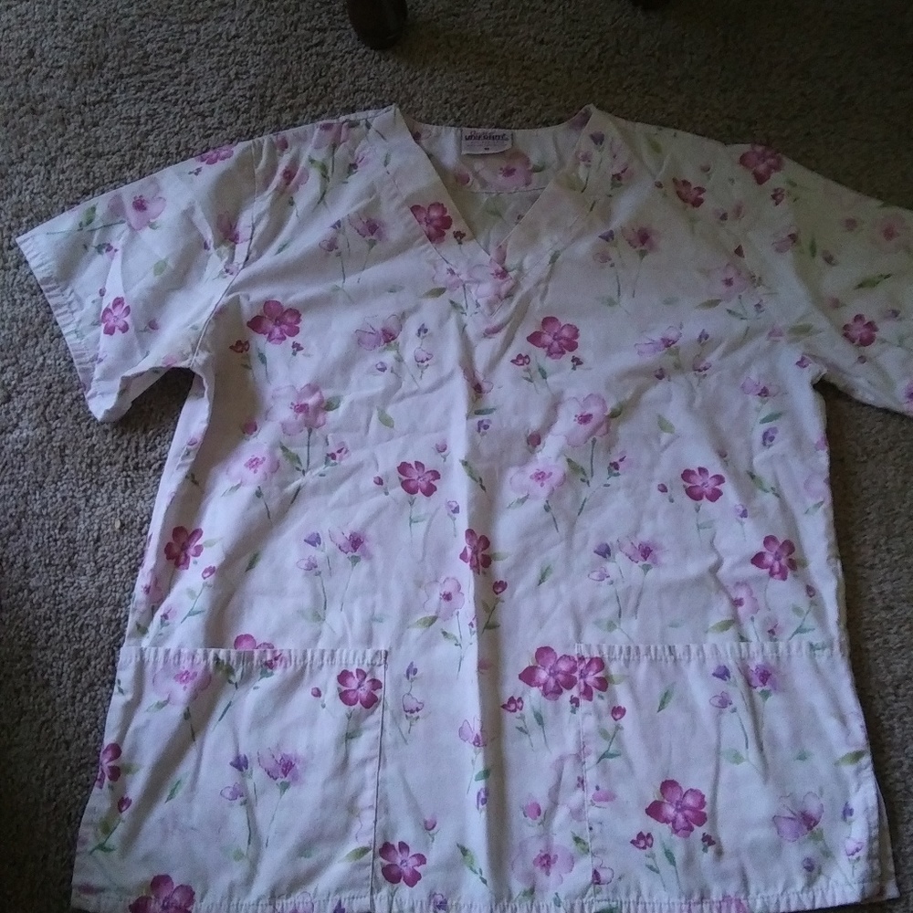 Scrub top